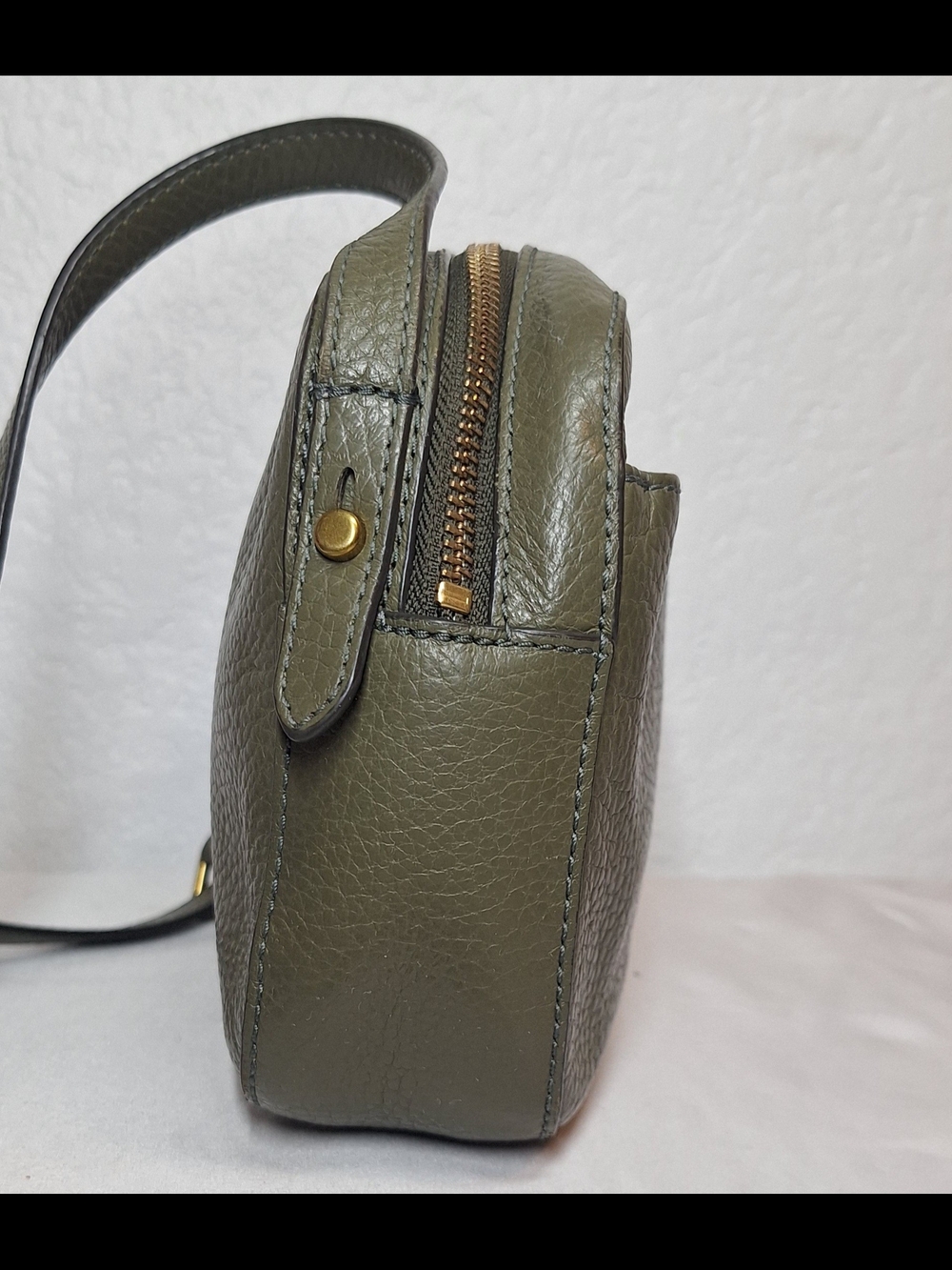 Authentic Fossil Gemma Pebbled Leather Crossbody Bag – Olive Green - Picture 7 of 16